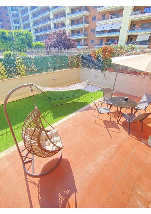Sun Nest Apartment - Terrace & Garage Fiumicino Exterior foto